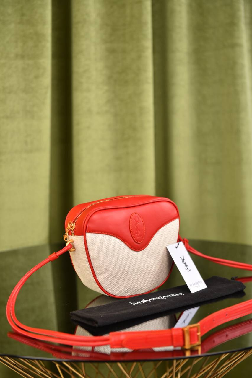 ساينت لورين (11 لون) - YSL Le 5 A 7 Hopo Bag Smooth Leather