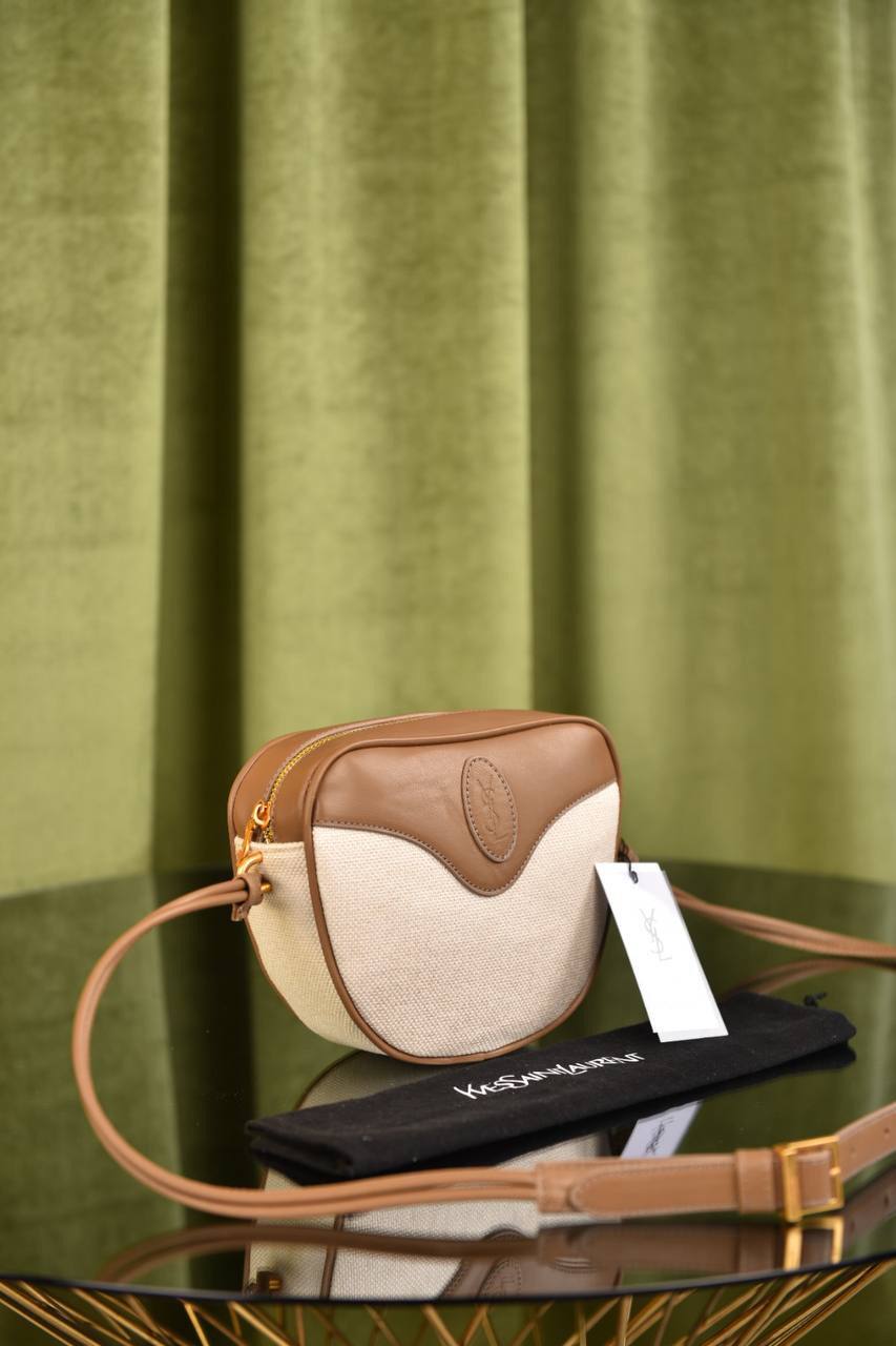 ساينت لورين (11 لون) - YSL Le 5 A 7 Hopo Bag Smooth Leather