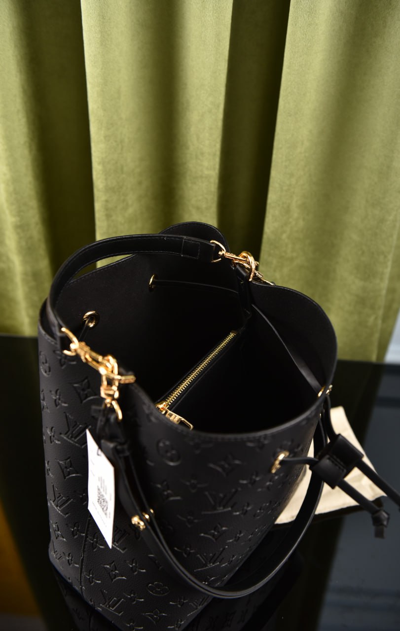 لوي فيتون نيونيو سادة نقش خفيف (7 ألوان) - Louis Vuitton NeoNeo MM