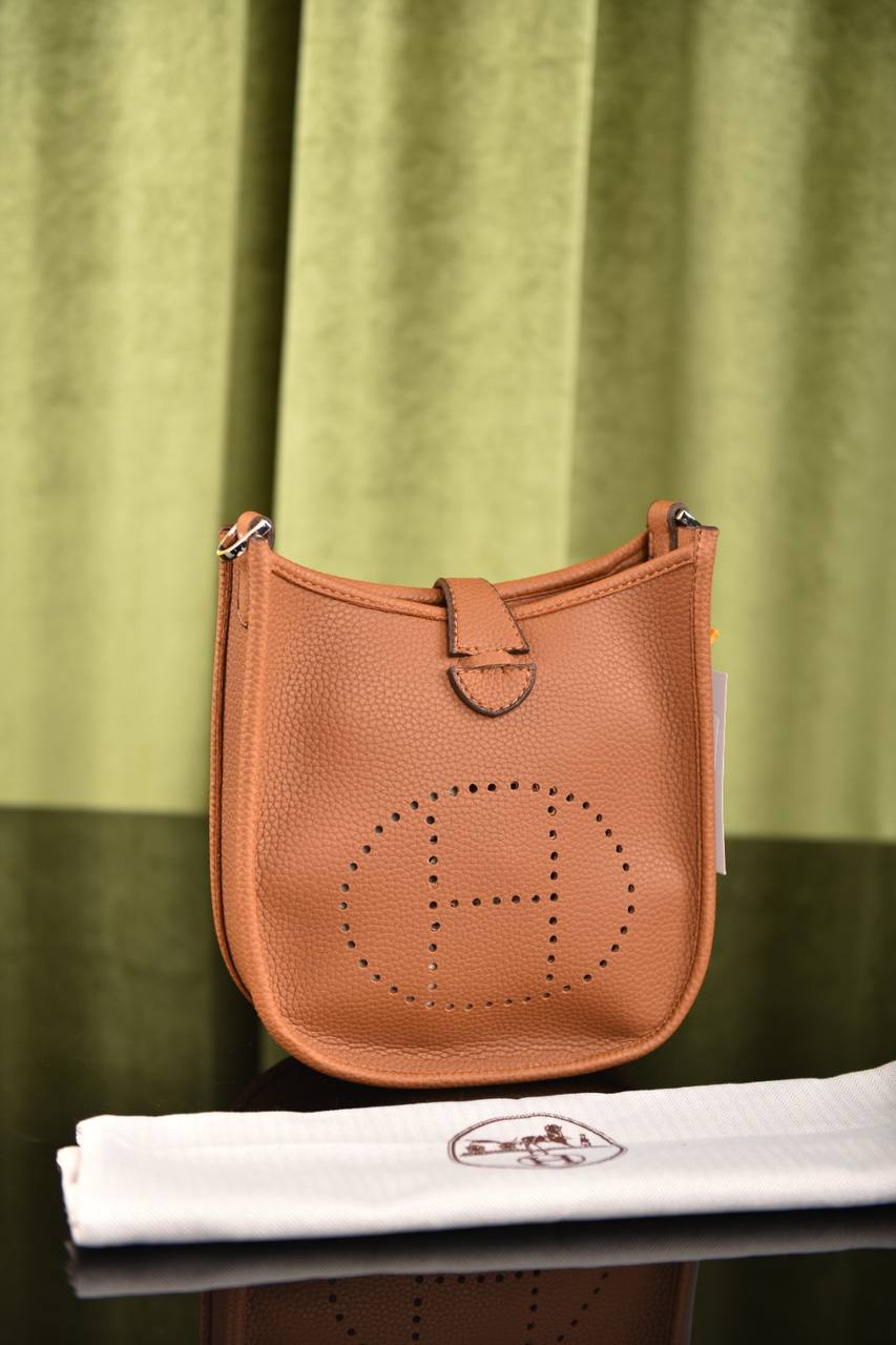 هيرميز (11 لون) - Hermes Evelyne Small