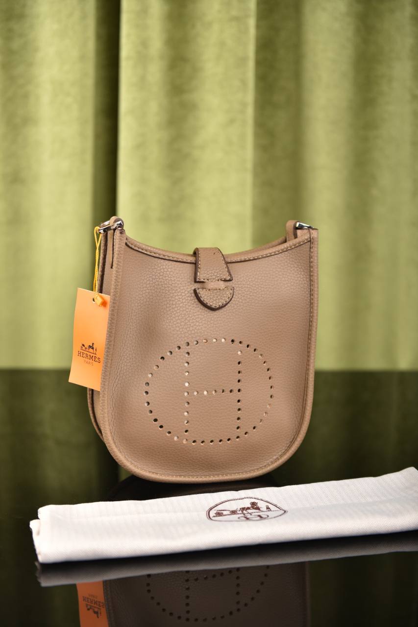 هيرميز (11 لون) - Hermes Evelyne Small