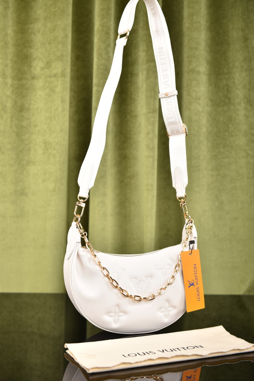 لوي فيتون (16 لون) - Louis Vuitton Over The Moon
