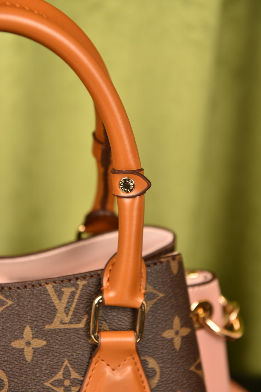 لوي فيتون فيندوم (12 لون) - Louis Vuitton Vendome BB