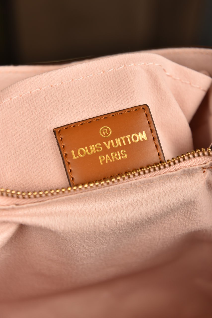لوي فيتون فيندوم (12 لون) - Louis Vuitton Vendome BB
