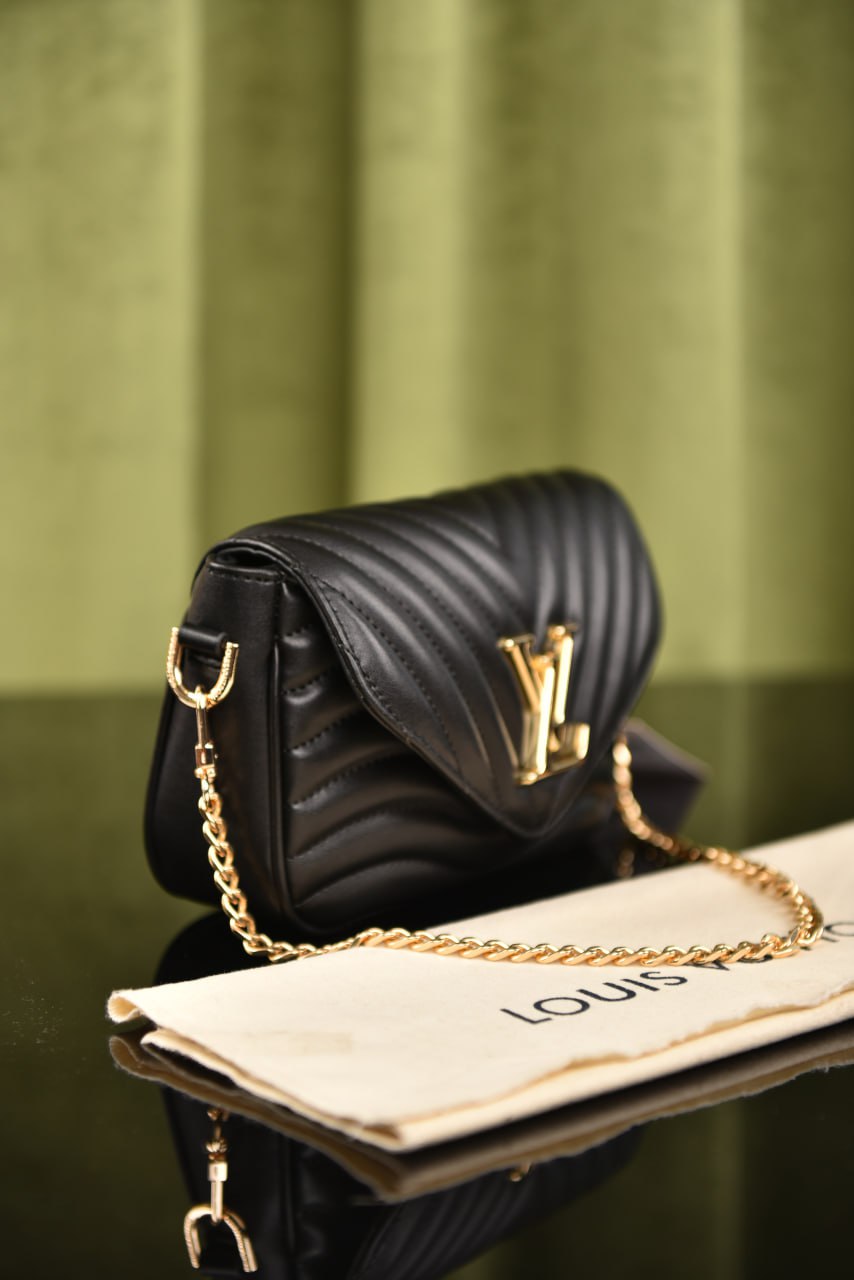 لوي فيتون (13 لون) - Louis Vuitton New Wave Multi Pochette