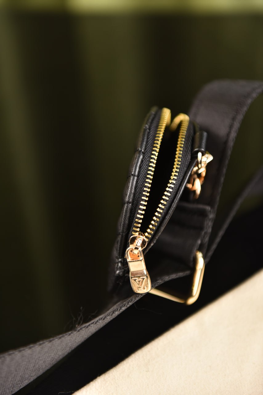 لوي فيتون (13 لون) - Louis Vuitton New Wave Multi Pochette