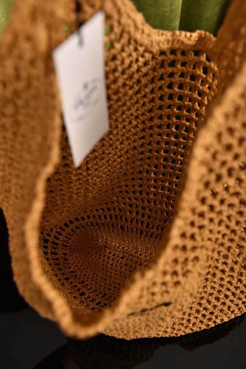 برادا رافيا توت كبيرة (5 ألوان) - Prada Raffia Tote Large