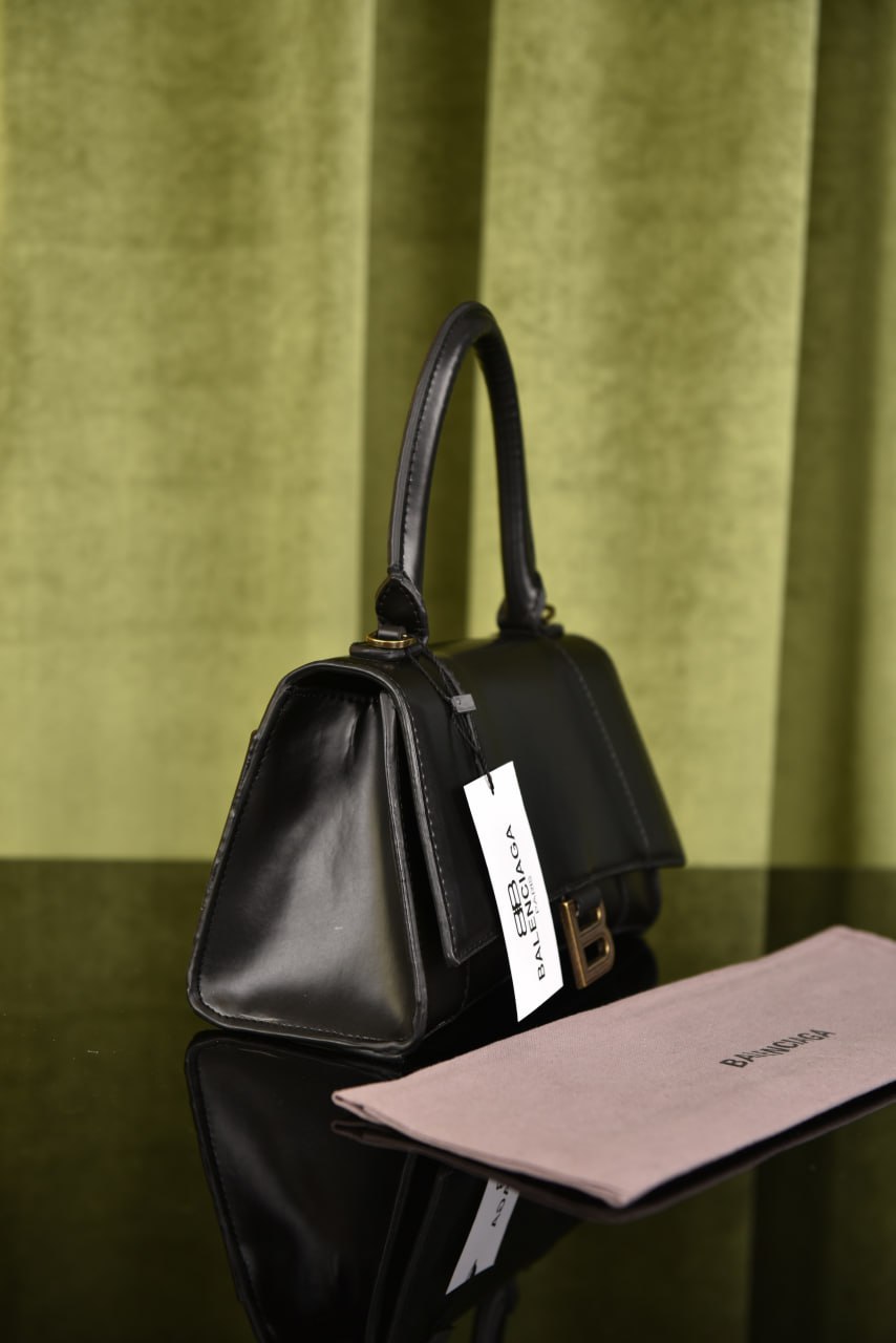 Balenciaga Hourglass Plain