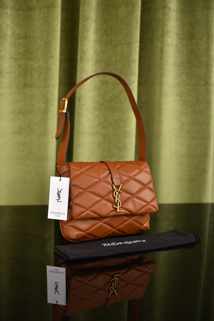 ساينت لورين (13 لون) - YSL Le 57 Hobo