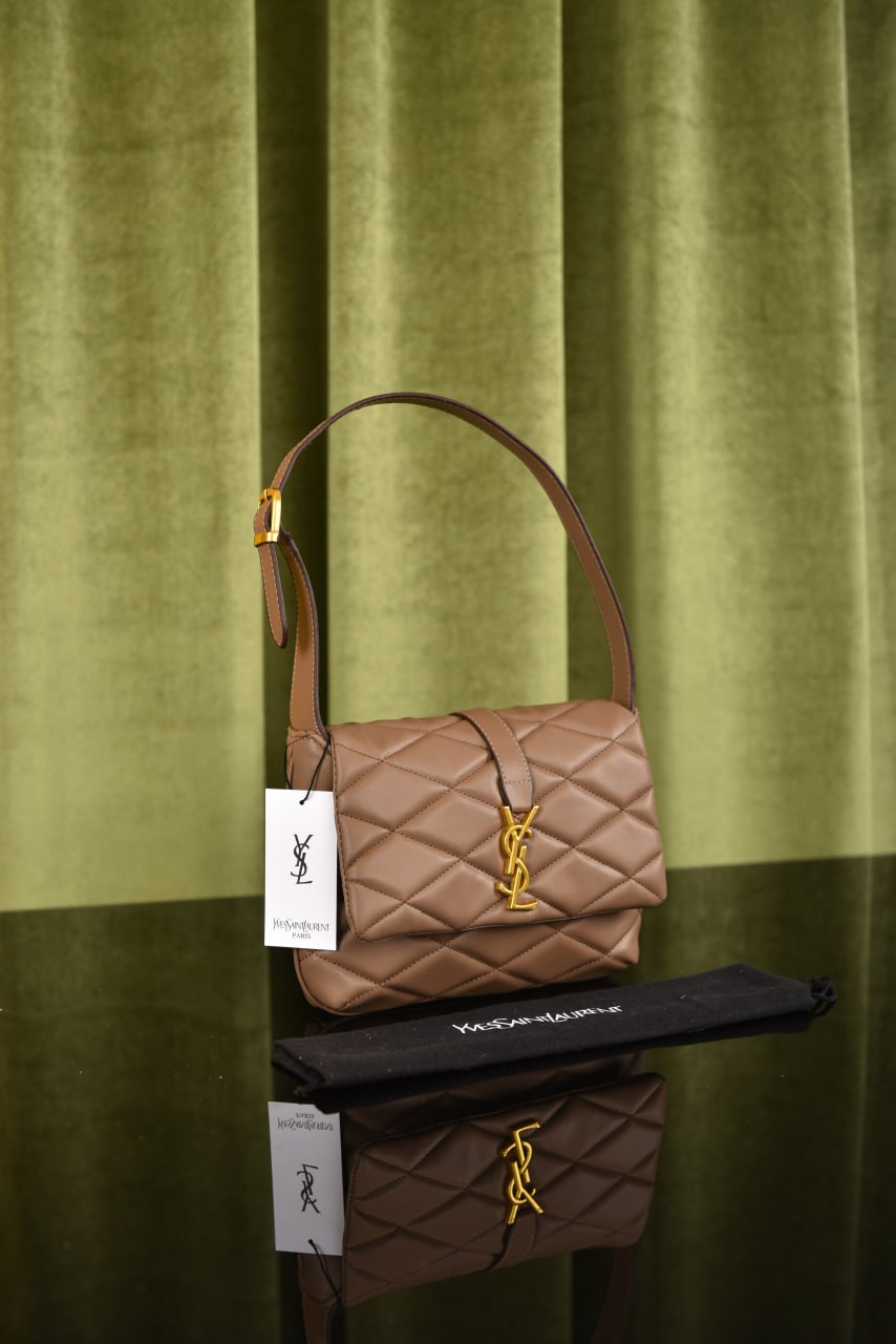 ساينت لورين (13 لون) - YSL Le 57 Hobo
