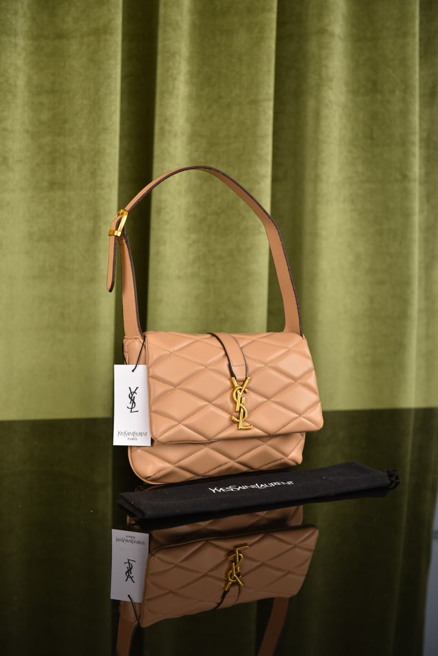 ساينت لورين (13 لون) - YSL Le 57 Hobo