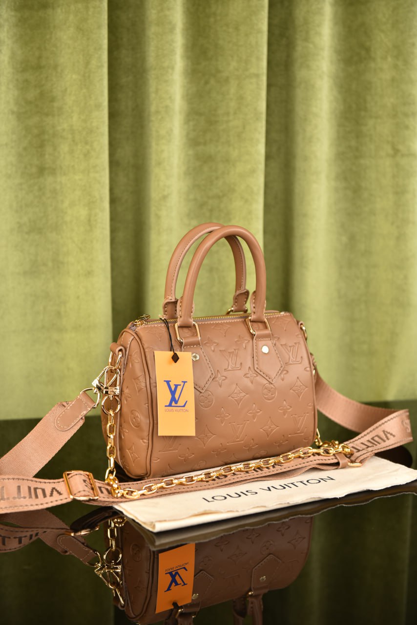 لوي فيتون (12 لون) - Louis Vuitton Speedy Bandouliere