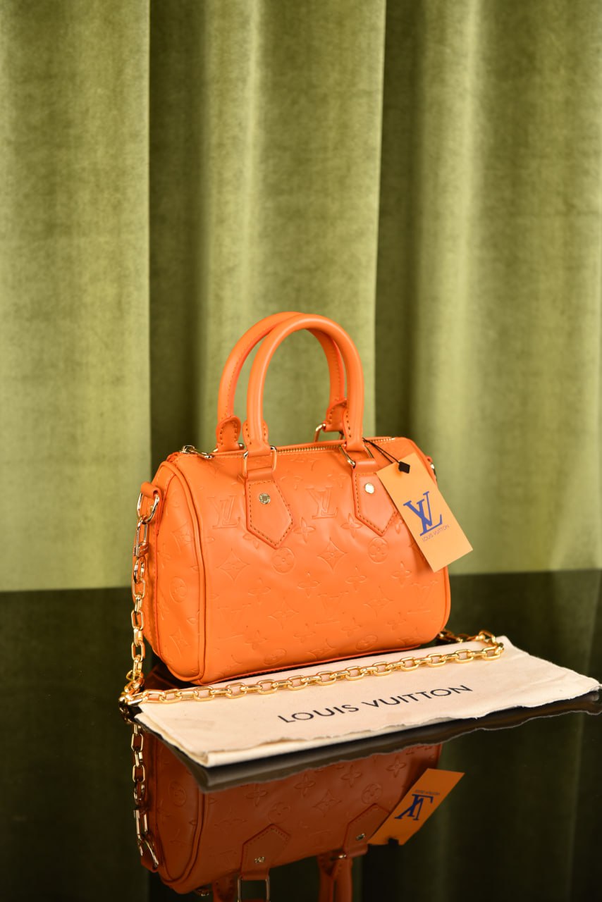 لوي فيتون (12 لون) - Louis Vuitton Speedy Bandouliere
