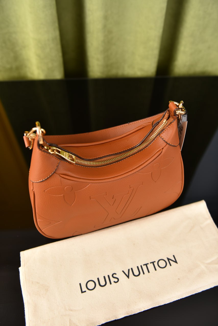 لوي فيتون باجاتيل سادة (7 ألوان) - Louis Vuitton Bagatelle