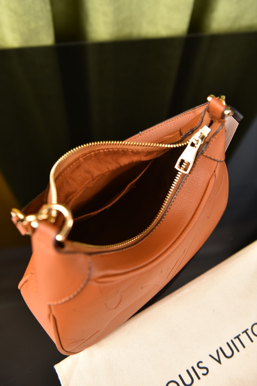 لوي فيتون باجاتيل سادة (7 ألوان) - Louis Vuitton Bagatelle