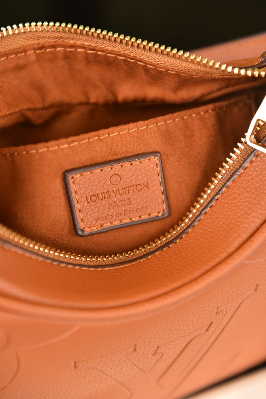 لوي فيتون باجاتيل سادة (7 ألوان) - Louis Vuitton Bagatelle