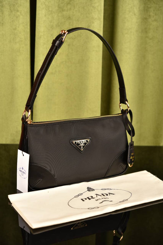 برادا (9 ألوان) - Prada Re-Edition 2002 Nylon Brushed Shoulder Bag