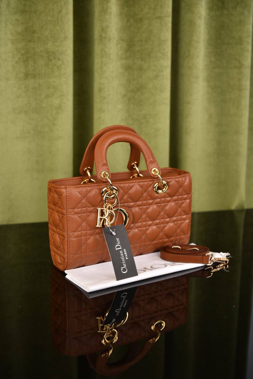 ديور دي جوي (10 ألوان) - Dior D-Joy Bag
